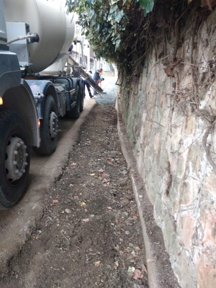 Sapanca Yanık Mahallesi’nde Çalışmalar Sürüyor