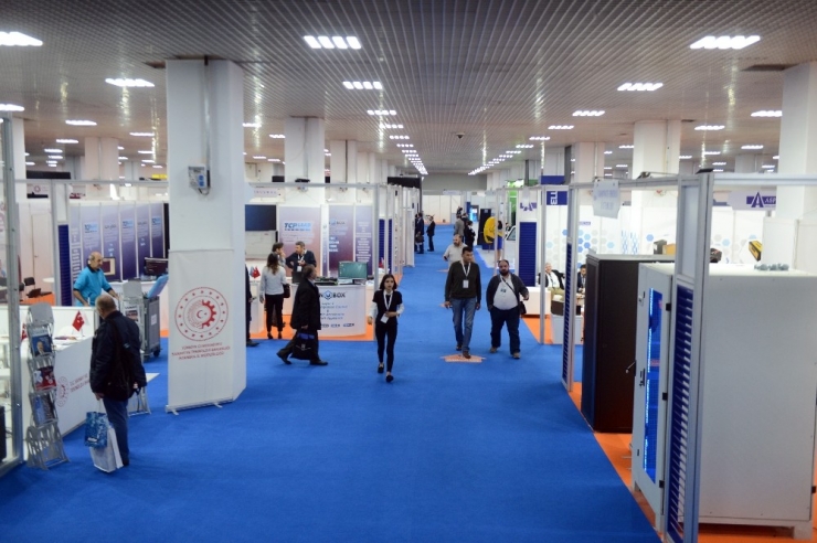 Türkiye’nin İlk Veri Merkezi Fuarı Kapılarını Açtı