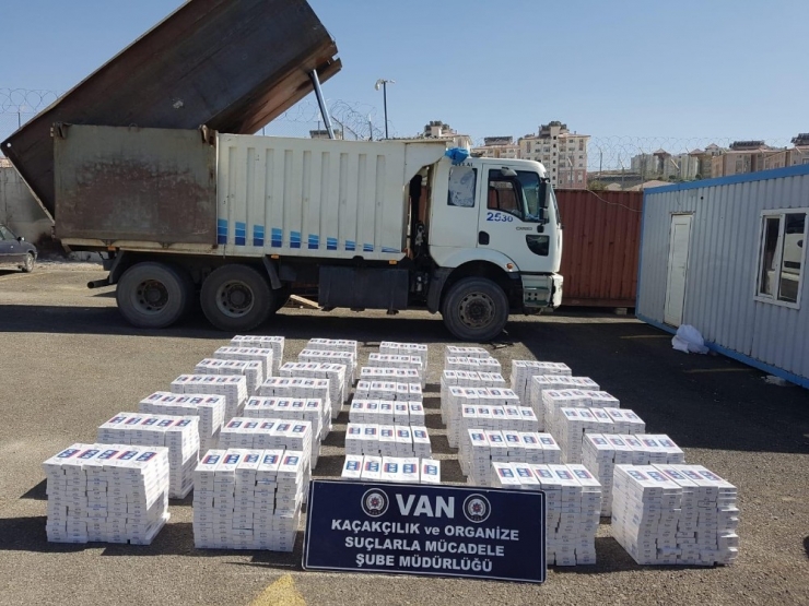 Van’da 163 Bin Paket Kaçak Sigara Ele Geçirildi