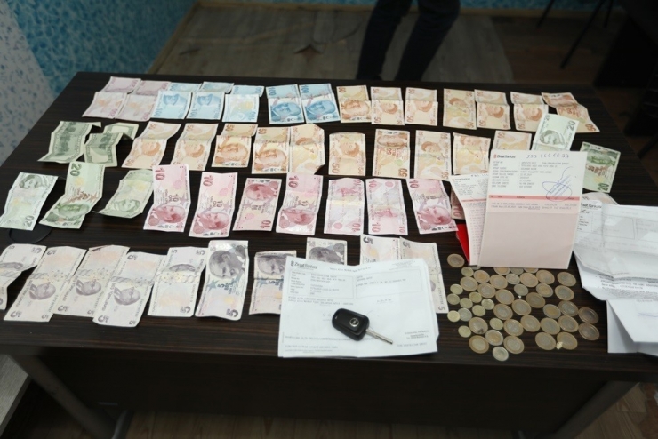 Dilenci Değil Ayaklı Banka