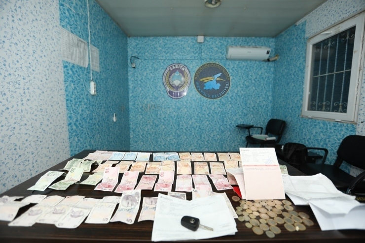 Dilenci Değil Ayaklı Banka