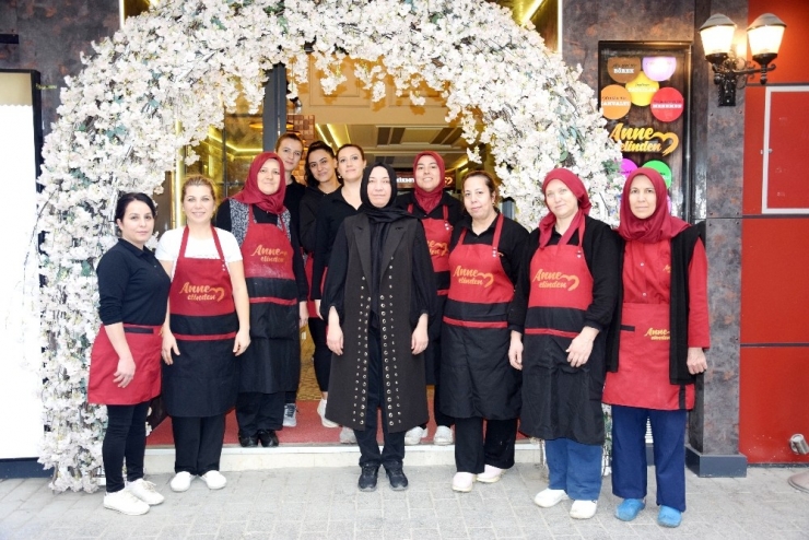 Burada Yemekler ’Anne Elinden’