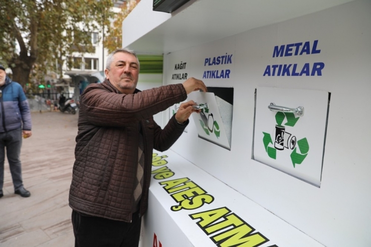 Mobil Atık Merkezi Hem Çevreye Hem De Ekonomiye Katkı Sağlayacak