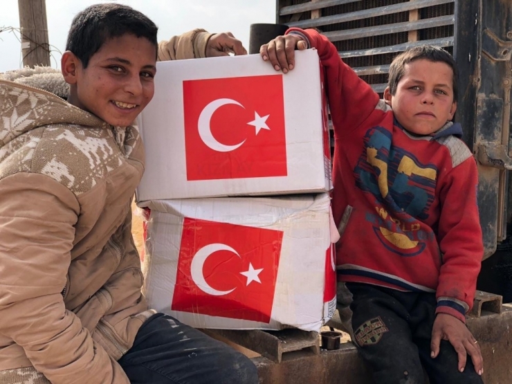 Barış Pınarı Harekat Bölgesinde Çocuklara Oyuncak Dağıtıldı