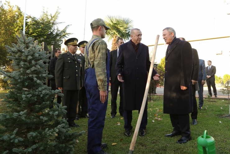 Cumhurbaşkanı Erdoğan‘dan Tezkeresine 10 Gün Kalan Askere Hediye