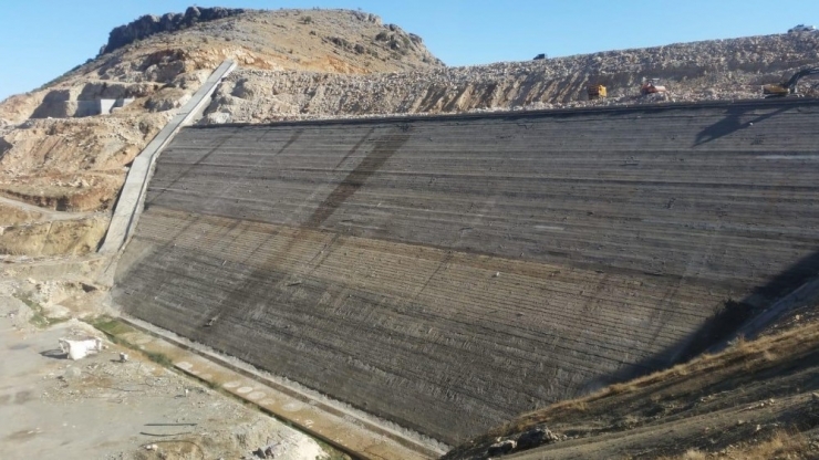 Çermikkale Barajı 139 Bin 420 Dekar Tarım Alanını Sulayacak