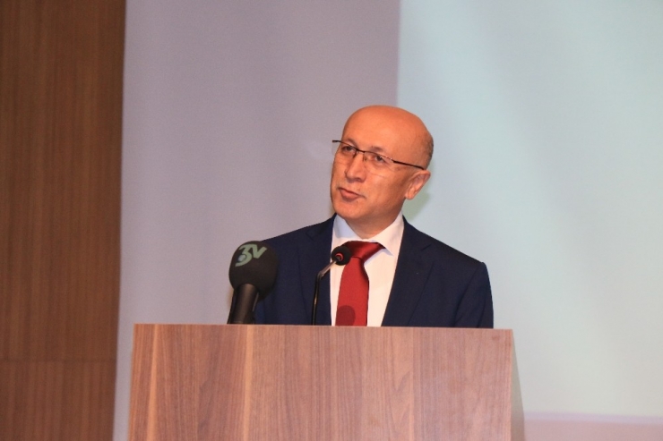 Geleceğin Doktorları Beyaz Önlük Giydi