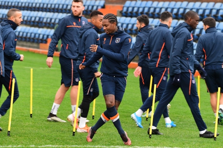 Başakşehir’de, Antalyaspor Maçı Hazırlıkları Başladı