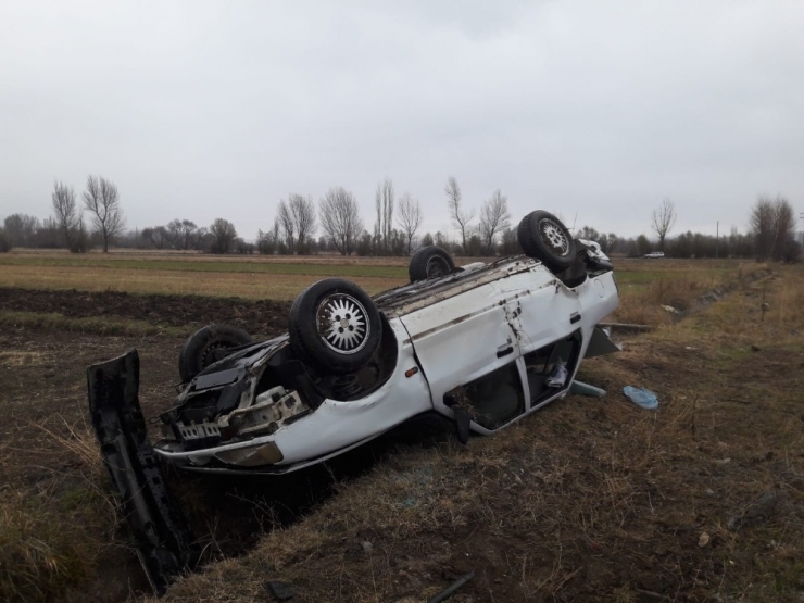 Otomobil Takla Attı: 1 Yaralı