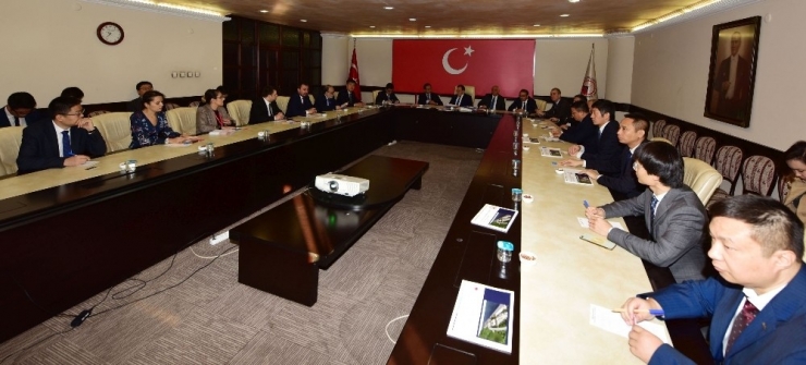 Çinli Firmalara Yatırım Adası Tanıtıldı