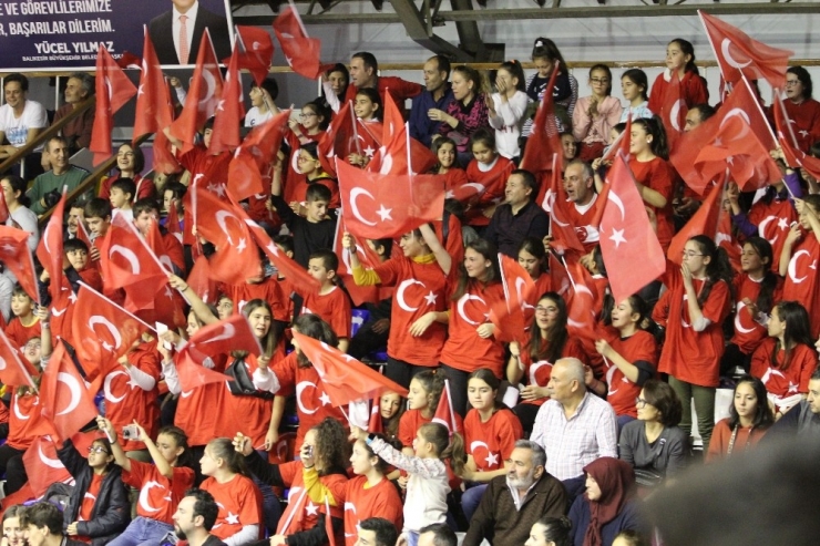 Milliler, 17 Yaş Altı Kızlar Avrupa Şampiyonası’nı Gümüş Madalya İle Tamamladı