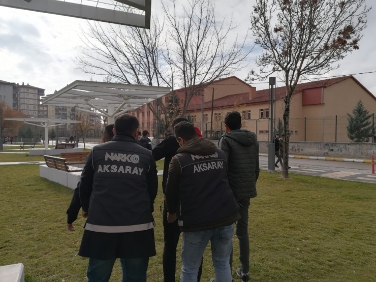 Narko Timler Uyuşturucuya Geçit Vermiyor