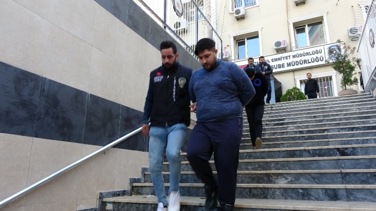 Avcılar’da Hırsızlar Bekçilerle Silahlı Çatışmaya Girdi