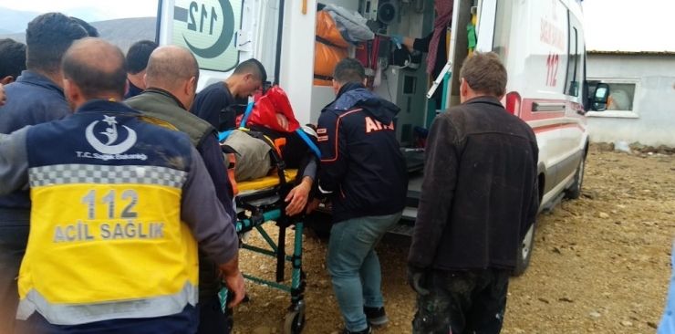 Otomobil Takla Attı, Sürücü Camdan Fırladı