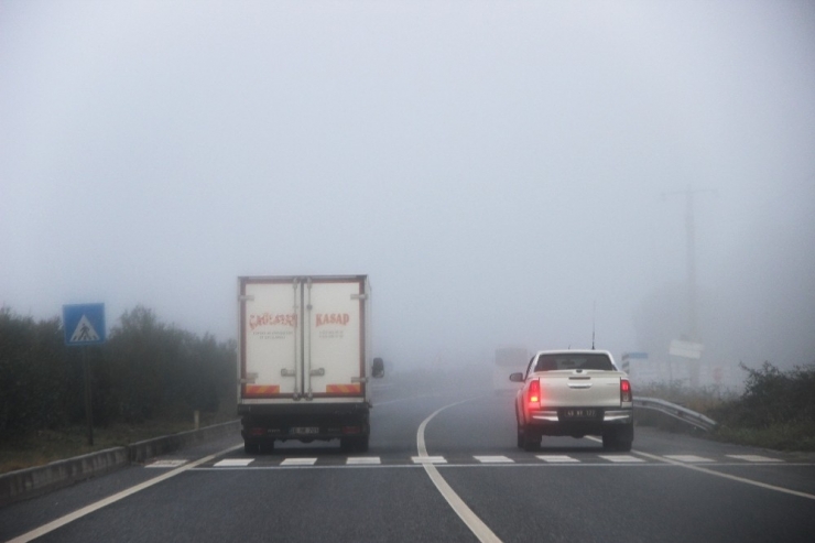 Yağmur Sonrası Sis Etkili Oldu