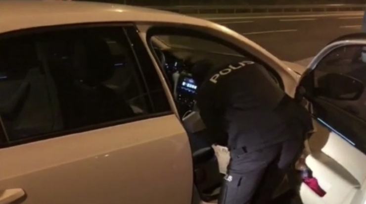 Sakarya Polisinden Eğlence Mekanlarına Baskın