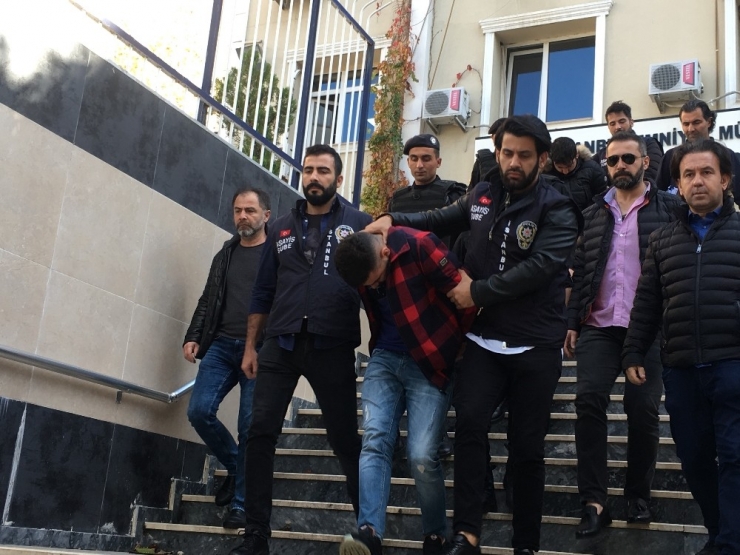 İranlı Eski İstihbarat Ajanının Katil Zanlıları Adliyeye Sevk Edildi