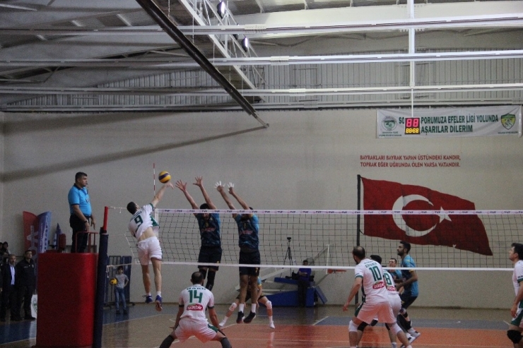 Tvf Erkekler 1. Lig: Solhanspor: 3 - Niksar Bld: 1