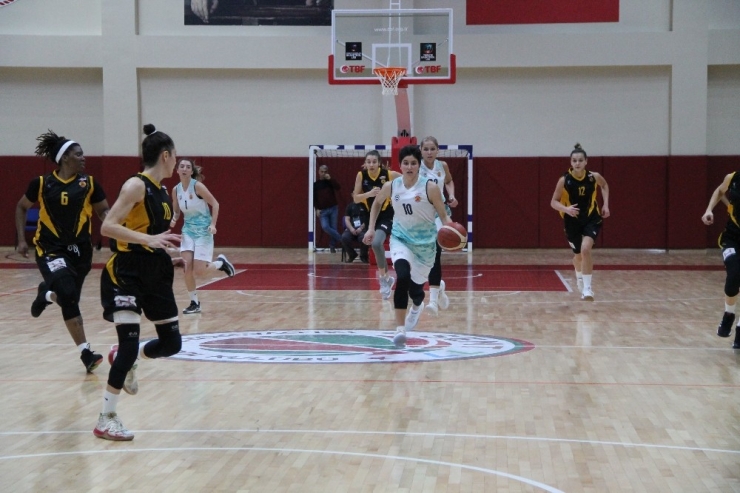 Türkiye Kadınlar Basketbol Ligi: Yalova Vıp: 58 - Bosna 34: 69
