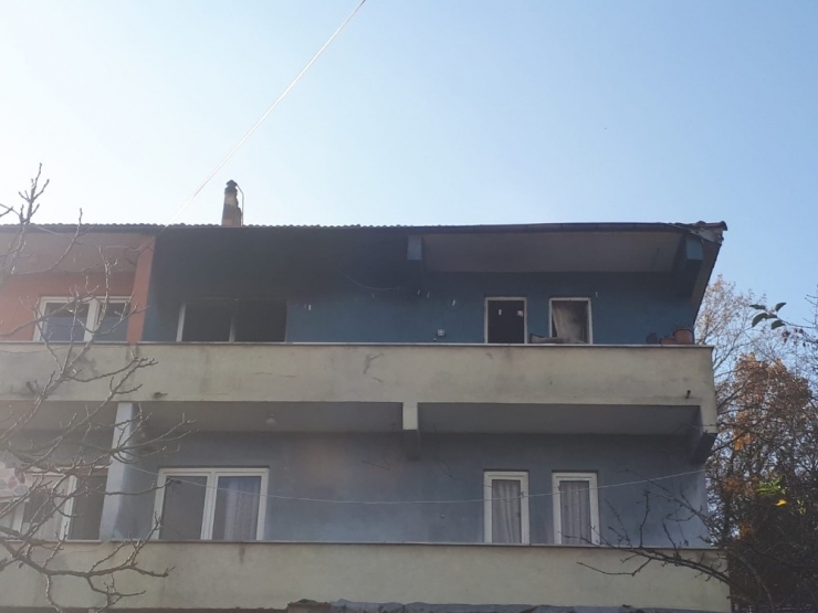 Marketten Alınan Televizyon Patladı