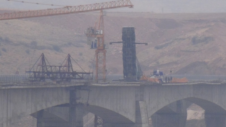 Hasankeyf’te Vinç Kazası