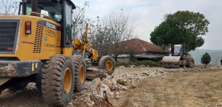 İzmit Belediyesi’nden Asfalt Seferberliği