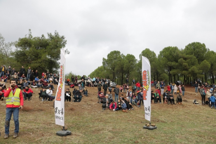 Off-road Yarışları Nefes Kesti