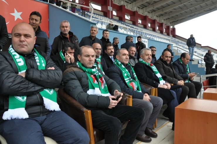 Bal: Kars 36 Spor: 3 Torul Belediye Gençlik Spor: 0