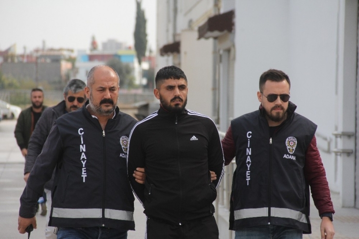 Eşini Elinden Alan Arkadaşını Öldürdü