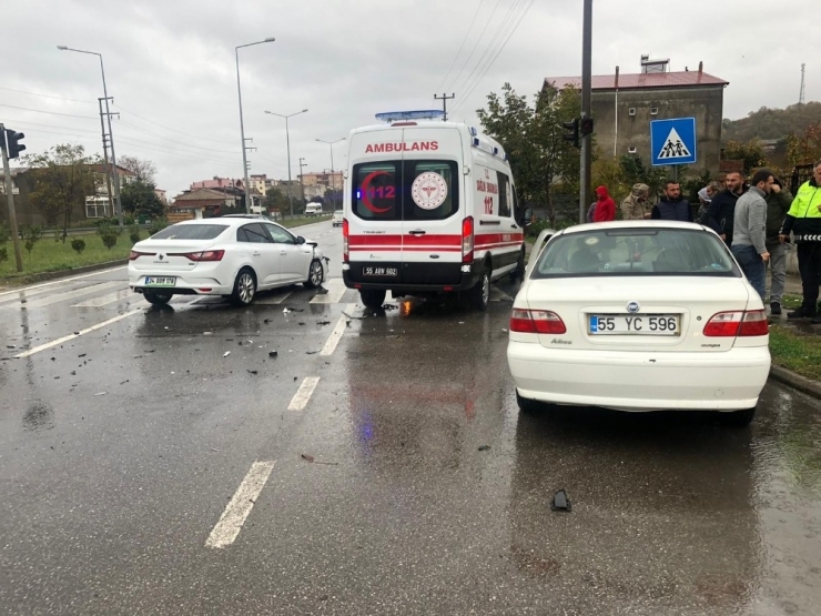 Samsun’da Trafik Kazası: 4 Yaralı