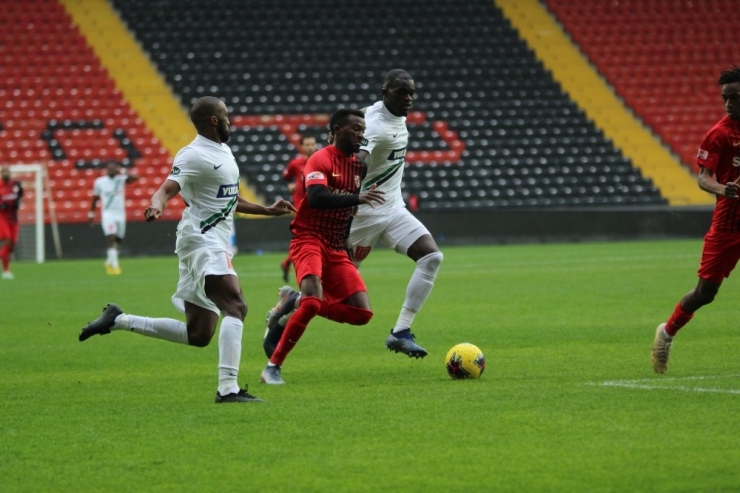 Süper Lig: Gaziantep Fk: 1 - Denizlispor: 2 (Maç Sonucu)