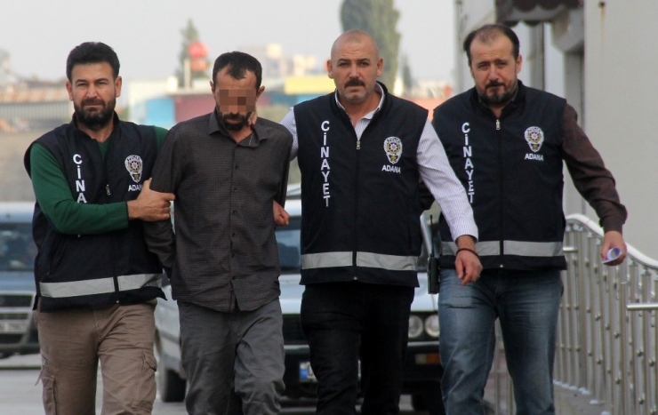 Uyuşturucu Bağımlısı, Annesini Odunla Uykuda Öldürmüş