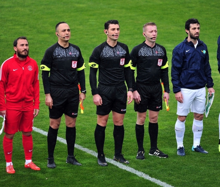 Tff 1. Lig: Ümraniyespor: 2 - Akhisarspor: 2