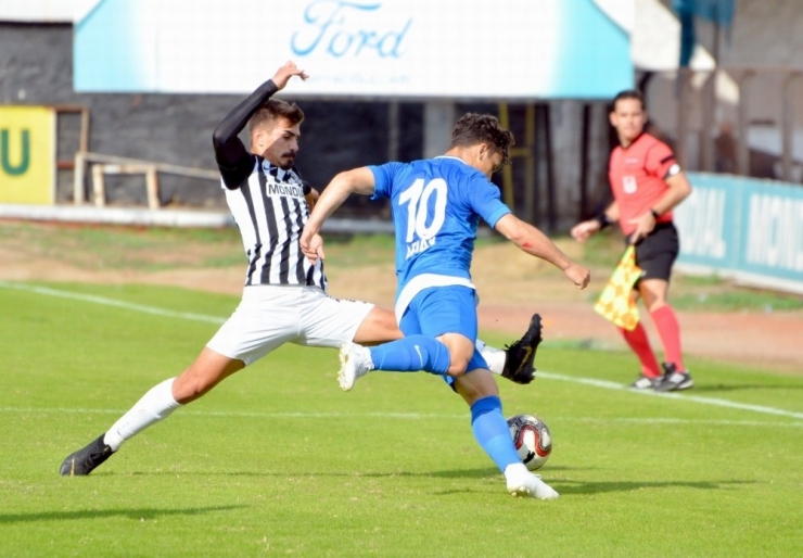 Tff 3. Lig 3. Grup; Nazilli Belediyespor 3- Halide Edip Adıvarspor-1