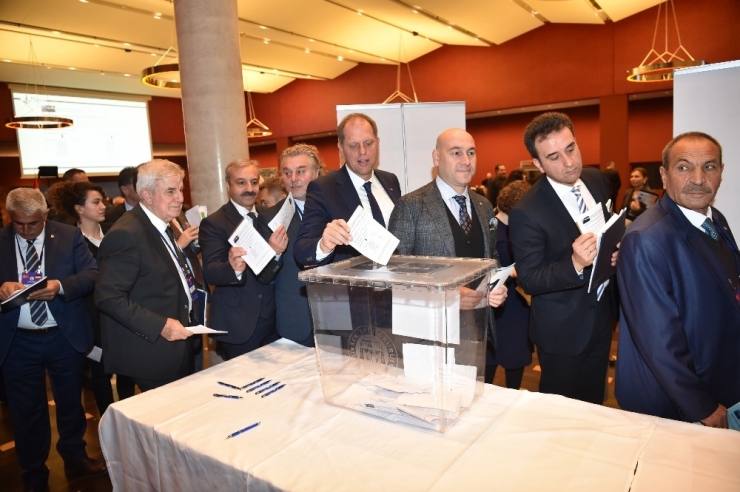 Özkasap, Berlin’de Tatso Genel Kuruluna Katıldı