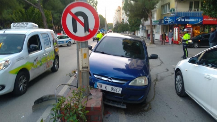 Kazayı Engellemek İsterken Kaza Yaptı