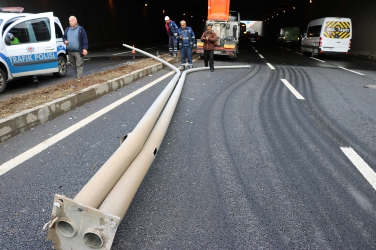 Diyarbakır’da Sağanak Yağmur Kazaya Neden Oldu: 2 Yaralı