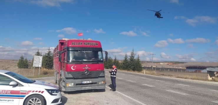 İl Jandarma Komutanlığından ’Havadan Trafik Denetimi’