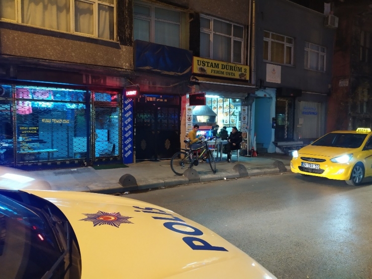 Fatih’te İran Uyruklu Bir Kişi Evinde Ölü Bulundu