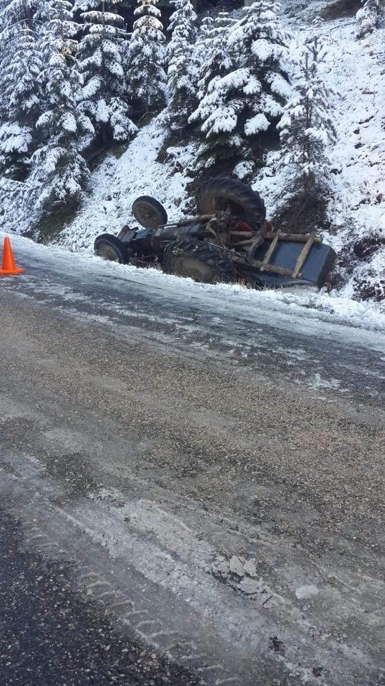 Kastamonu’da Traktör Devrildi: 1 Ölü