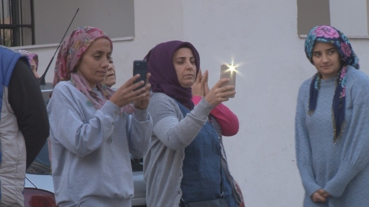 Eşine "Elveda Ayşem" Mesajı Gönderip 10. Kattan Atladı