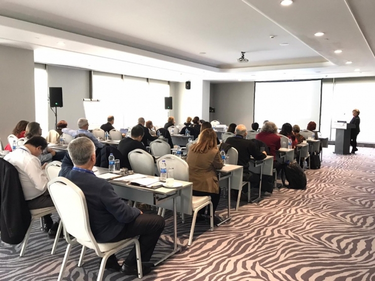 Prof. Dr. Dağlı: "Elektronik Sigarının Girmesini Engellemek, Girdikten Sonra Zararlarını Engellemeden Daha Önemli"