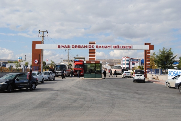 Sivas’ta Cari Açık Büyüyor