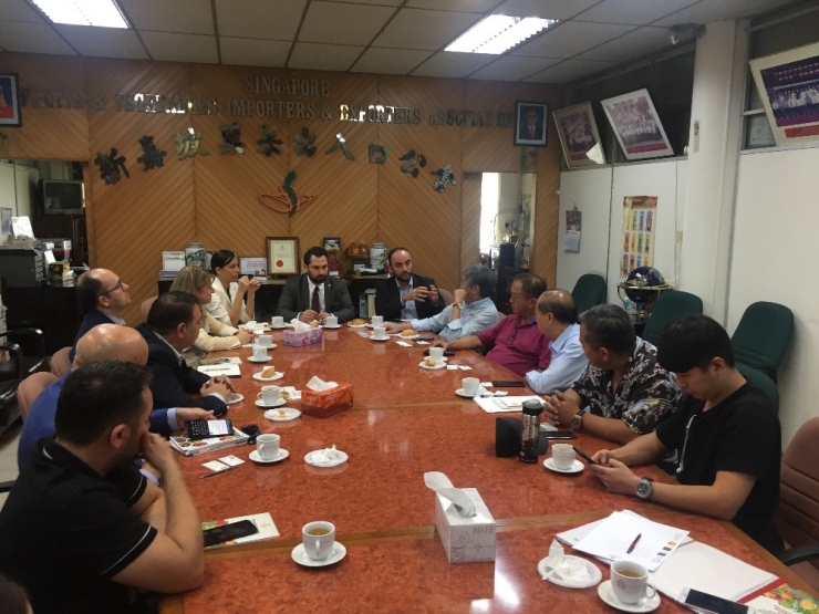 Türk Gıda İhracatçılarından Singapur Çıkarması