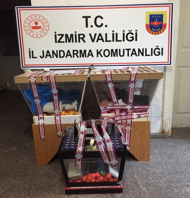 İzmir’de Çay Ocaklarına Kumar Baskını