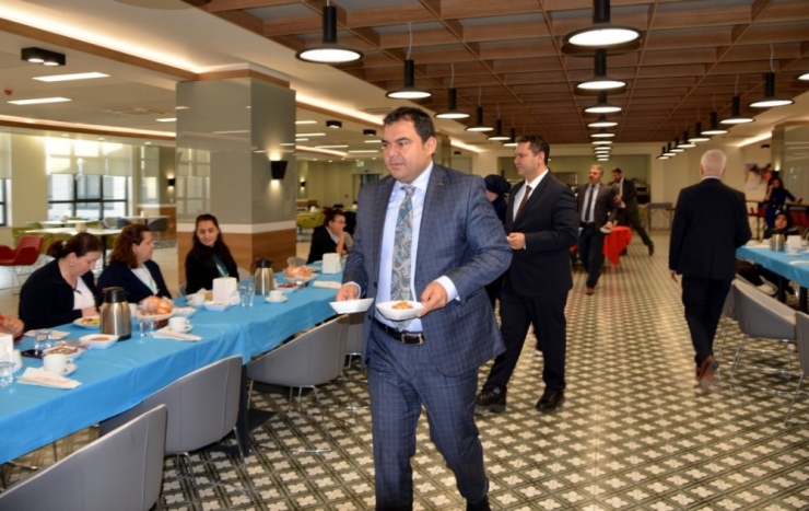 Sağlık Çalışanı Engelliler Kahvaltı Programında Buluştu