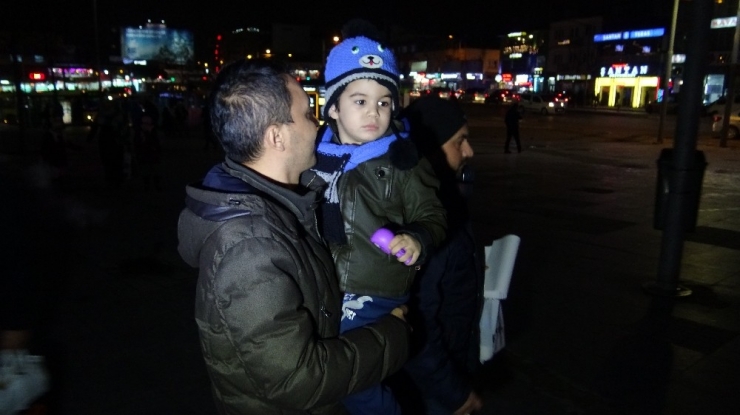 Bebeğini Avm’ye Terk Eden Anne Polis Zoruyla Duruşmaya Getirildi