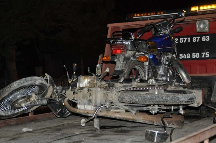 Jandarma Ve Polisle Motosiklet Hırsızları Arasında Saatler Süren Kovalamaca