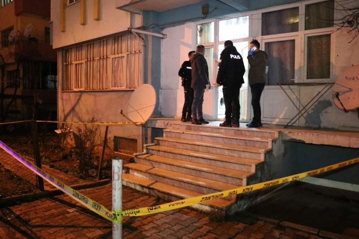 Bolu’da, Karısını 32 Yerinden Bıçaklayarak Öldüren Sanık İlk Kez Hakim Karşısında