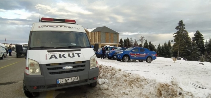 Zirve Yolunda 33’üncü Saatte Kayıp Dağcılara Ait Kafa Işığı Bulundu